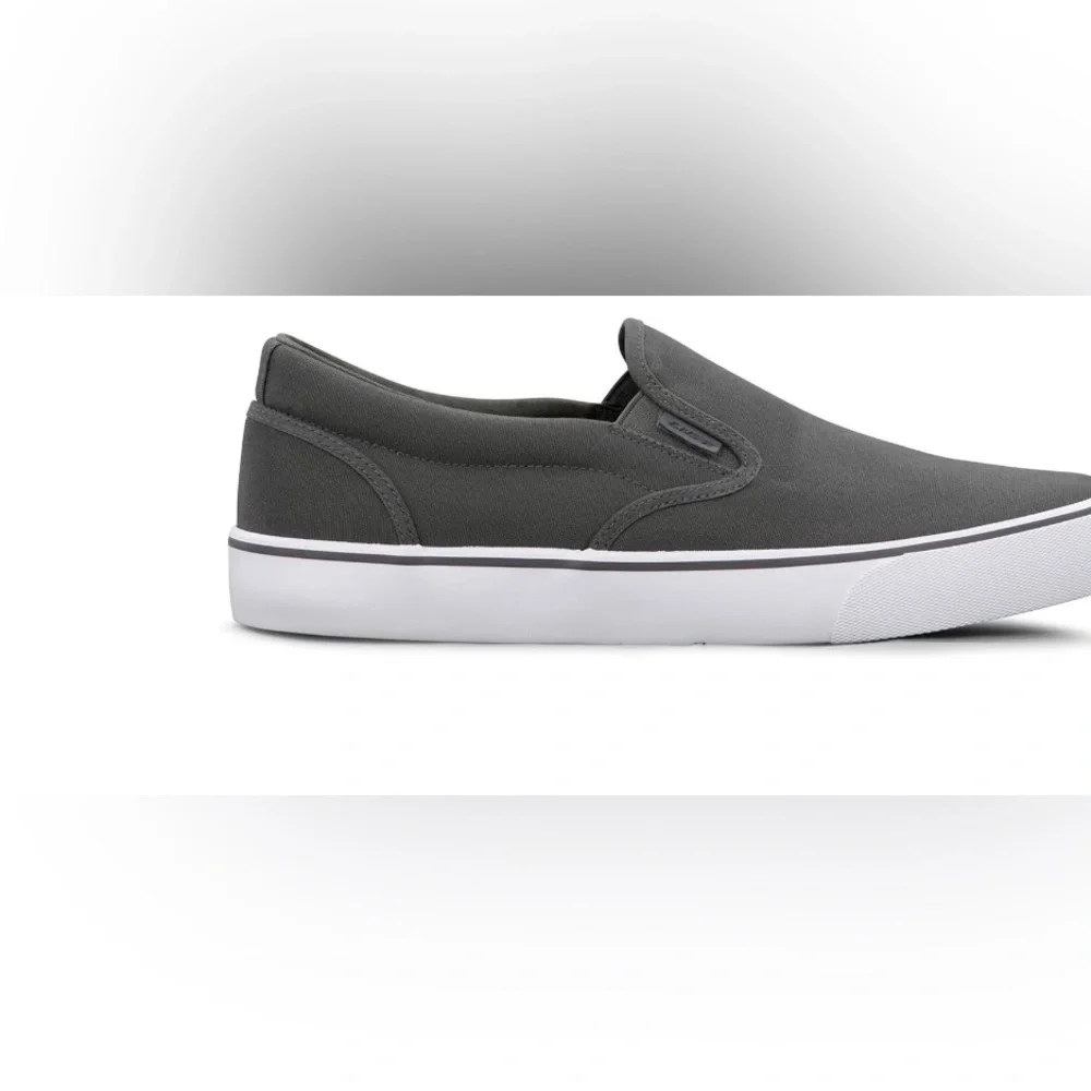 Lugs Gray Slip-On‎ Sneakers!